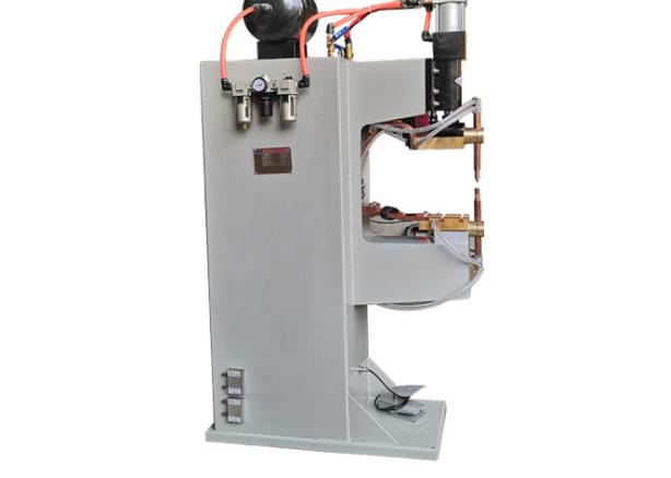 移動(dòng)點(diǎn)焊機(jī)操作